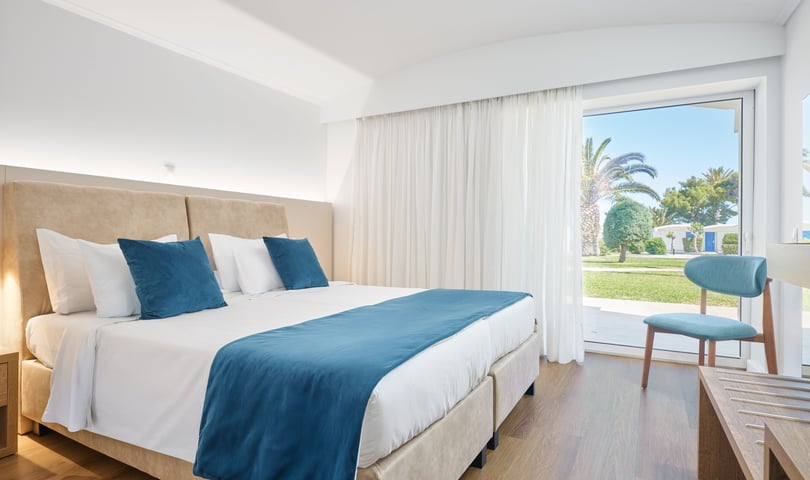 4* Comer Kinetta Beach - Κινέτα