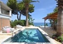 Paradisso Beach Villas