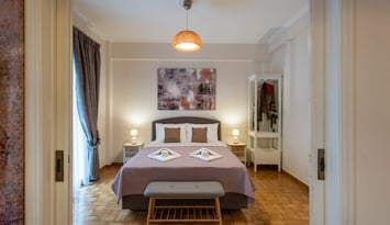 Blue Ark Gate to History - Αθήνα