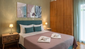 Blue Ark Exploring Athens - Κουκάκι, Αθήνα