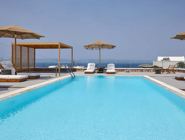 4* Symmetry Suites - Ακρωτήρι, Σαντορίνη