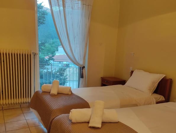 Fantino Hotel - Δομνίστα, Καρπενήσι