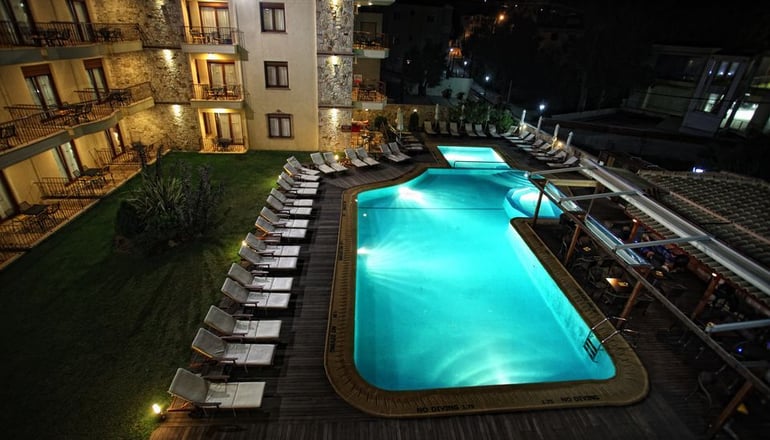 Nereides Hotel - Χανιώτη, Χαλκιδική