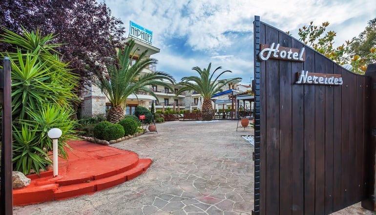 Nereides Hotel - Χανιώτη, Χαλκιδική