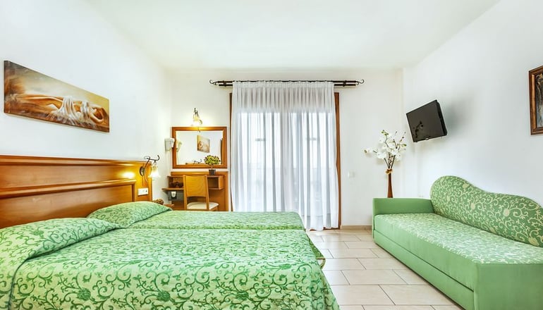 Nereides Hotel - Χανιώτη, Χαλκιδική