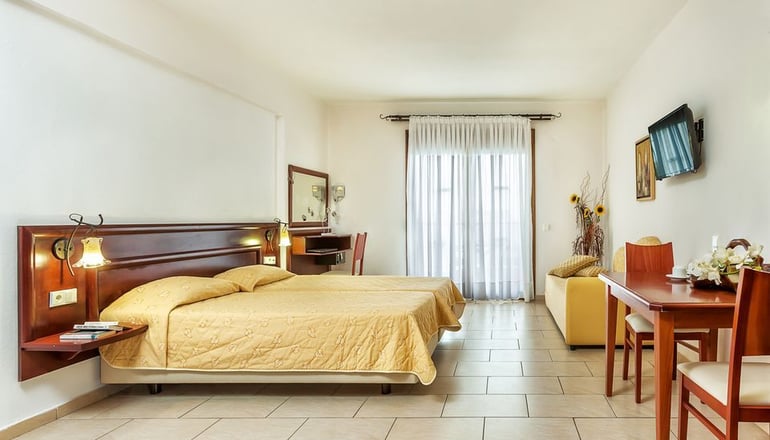 Nereides Hotel - Χανιώτη, Χαλκιδική