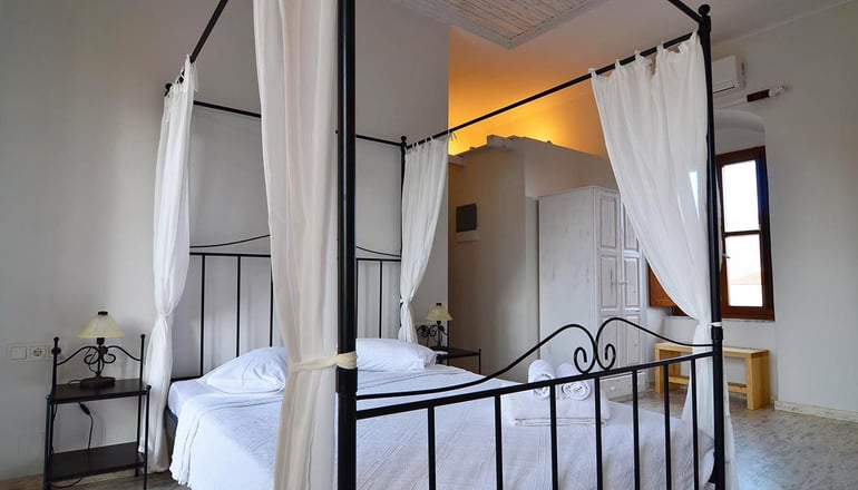 Sofia Areopolis Guesthouse - Αρεόπολη, Μάνη