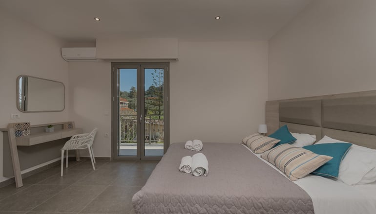 Casa 77 Zante by Karras Hotels - Βαρρές, Ζάκυνθος
