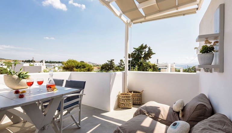 Blue Waves Suites & Apartments Paros