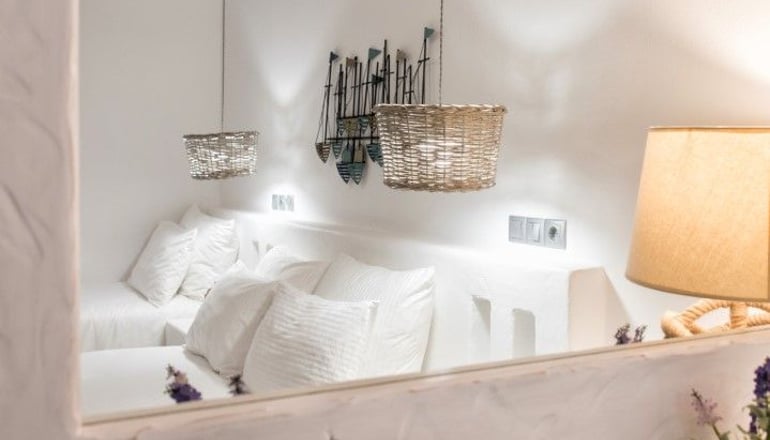 Blue Waves Suites & Apartments Paros