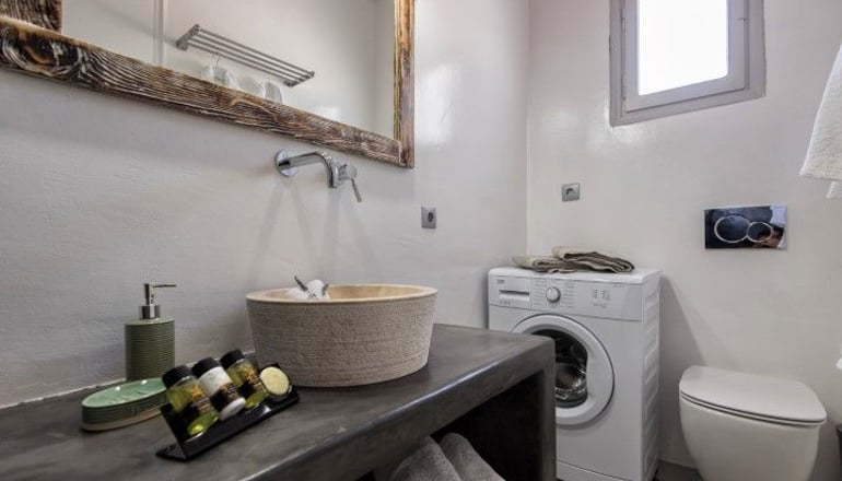 Blue Waves Suites & Apartments Paros