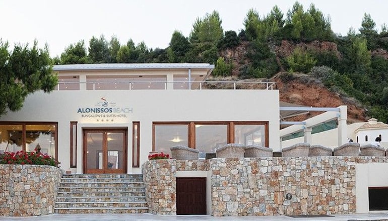 4* Alonissos Beach Bungalows & Suites Hotel - Αλόννησος