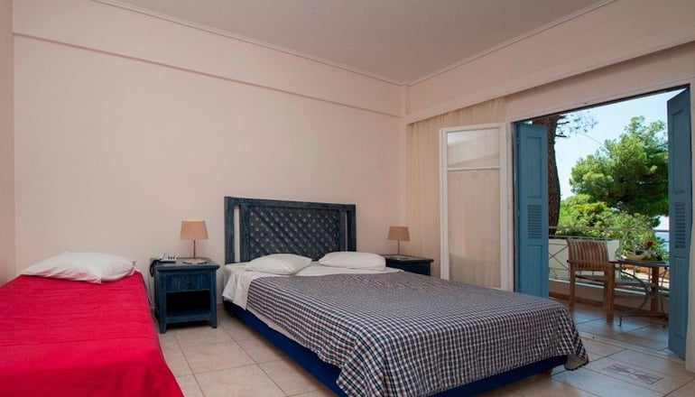 4* Alonissos Beach Bungalows & Suites Hotel - Αλόννησος