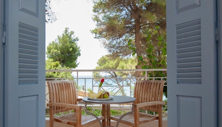 4* Alonissos Beach Bungalows & Suites Hotel - Αλόννησος