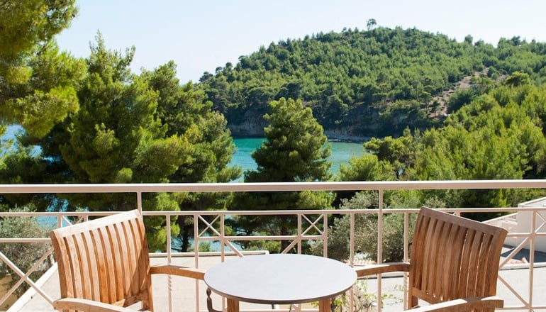4* Alonissos Beach Bungalows & Suites Hotel - Αλόννησος