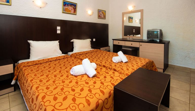 Elena Hotel - Σύβοτα