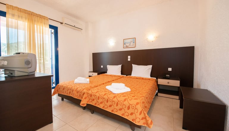 Elena Hotel - Σύβοτα