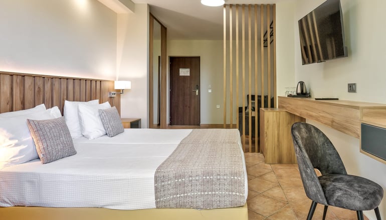 4* White Olive Premium - Λαγανάς, Ζάκυνθος