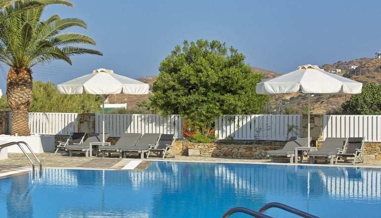 4* Dionysos Sea Side Resort - Μυλοπότας, Ίος