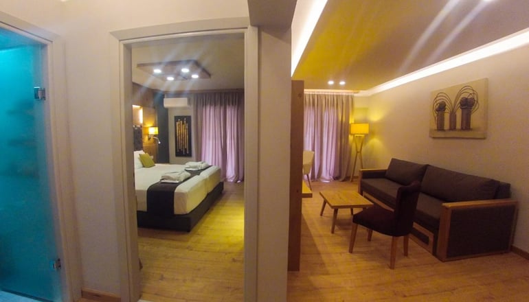 4* Elmi Suites Beach Hotel - Χερσόνησος, Κρήτη