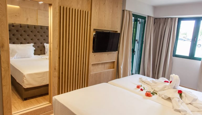 4* Elmi Suites Beach Hotel - Χερσόνησος, Κρήτη