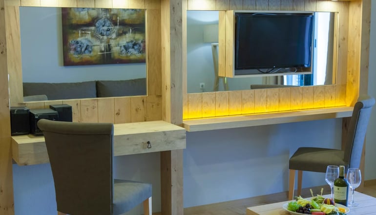 4* Elmi Suites Beach Hotel - Χερσόνησος, Κρήτη