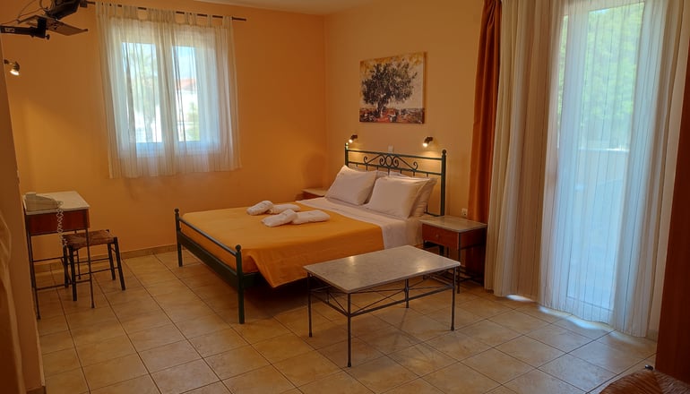 Elanthi Village Hotel