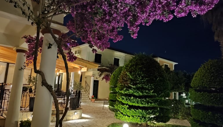 Elanthi Village Hotel