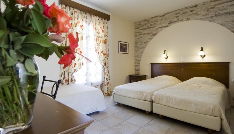 4* Naxos Palace Hotel - Στελίδα, Νάξος