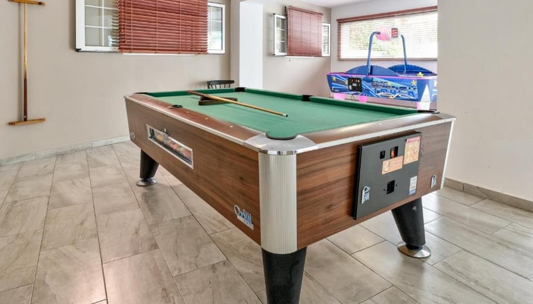 4* White Olive Premium - Λαγανάς, Ζάκυνθος