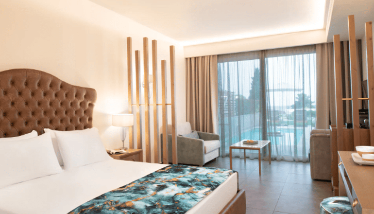 5* Alexandra Elegance