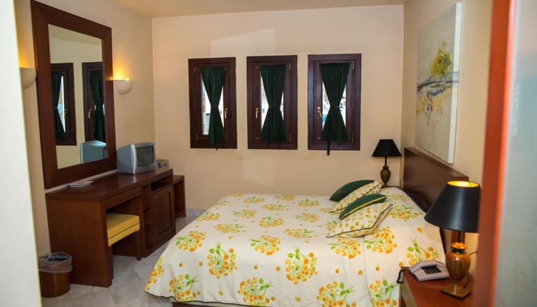 5* Maritsa's Hotel & Suites