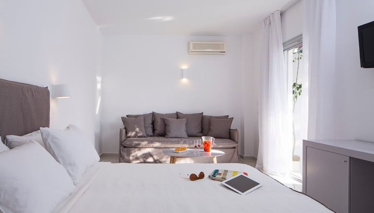 4* Dionysos Sea Side Resort - Μυλοπότας, Ίος