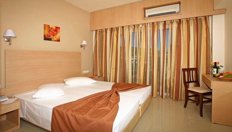 4* Katrin Hotel & Bungalows - Σταλίδα, Κρήτη