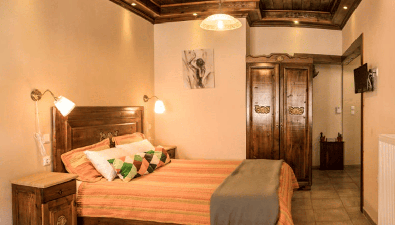 Ξενώνας Θεοδώρου