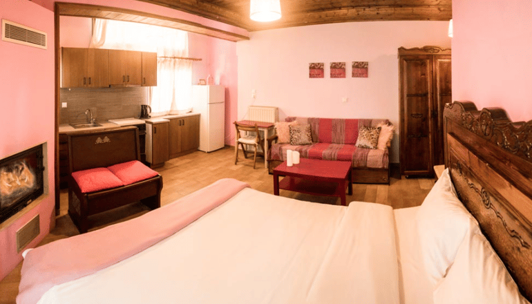 Ξενώνας Θεοδώρου