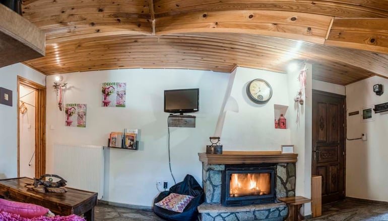 Ξενώνας Θεοδώρου