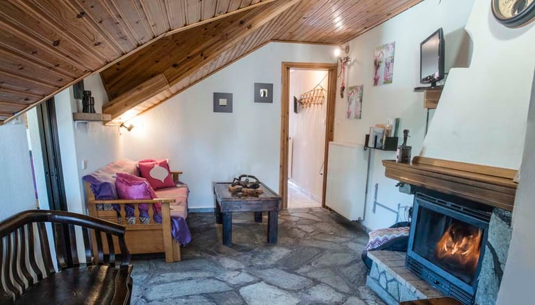 Ξενώνας Θεοδώρου