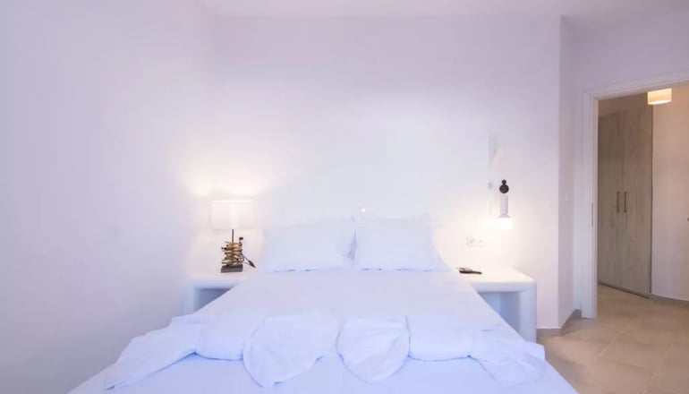 Apricot & Sea Luxury Villas - Μικρή Βίγλα, Νάξος