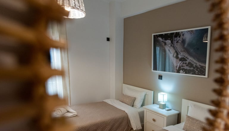 Blue Ark Loving - Αθήνα