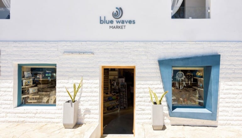 Blue Waves Suites & Apartments Paros