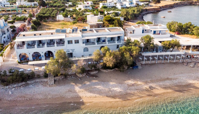 Blue Waves Suites & Apartments Paros