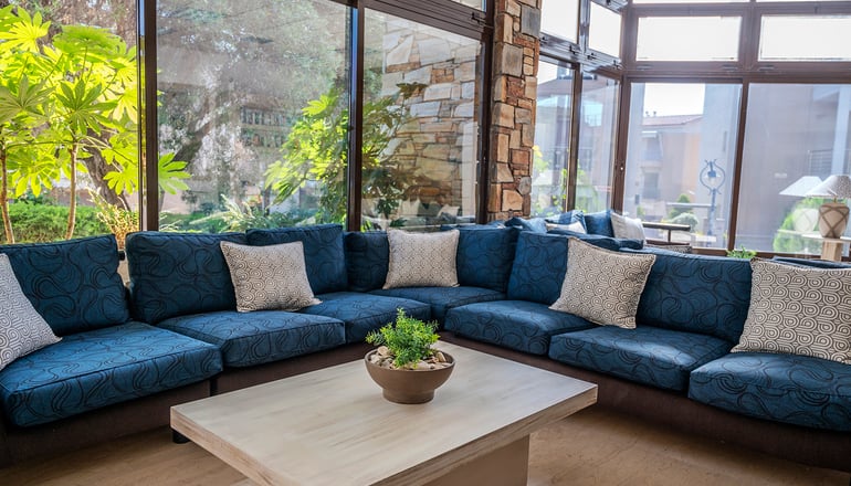 Dionysos Hotel & Suites