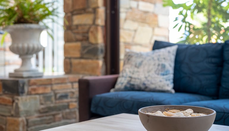 Dionysos Hotel & Suites