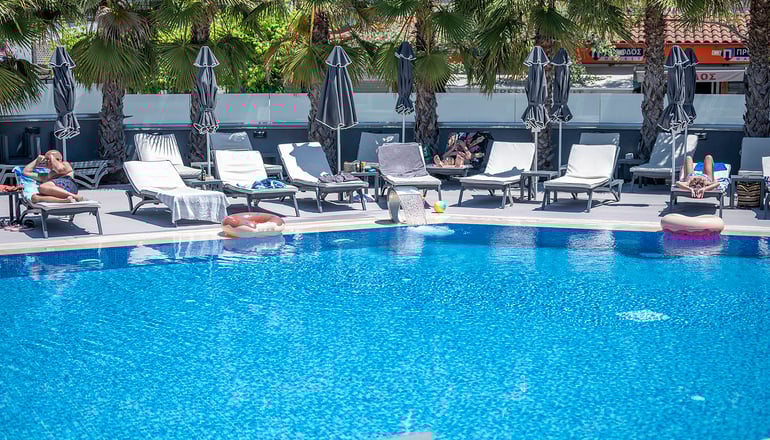 Dionysos Hotel & Suites