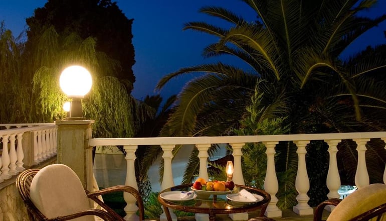 Dionyssos Hotel - Σκόπελος