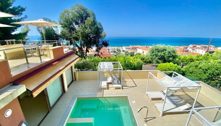 5* Greek Pride Cronwell Rahoni - Νέα Σκιώνη, Χαλκιδική