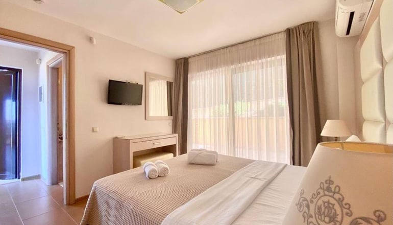 5* Greek Pride Cronwell Rahoni - Νέα Σκιώνη, Χαλκιδική