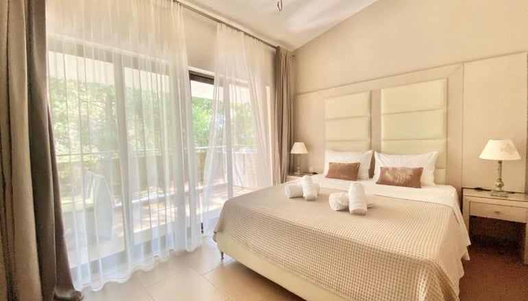 5* Greek Pride Cronwell Rahoni - Νέα Σκιώνη, Χαλκιδική