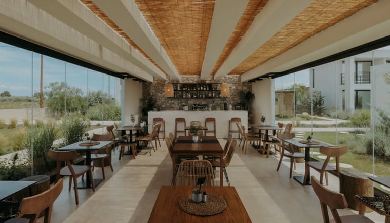 Hooga Hotel - Μύτικας, Πρέβεζα